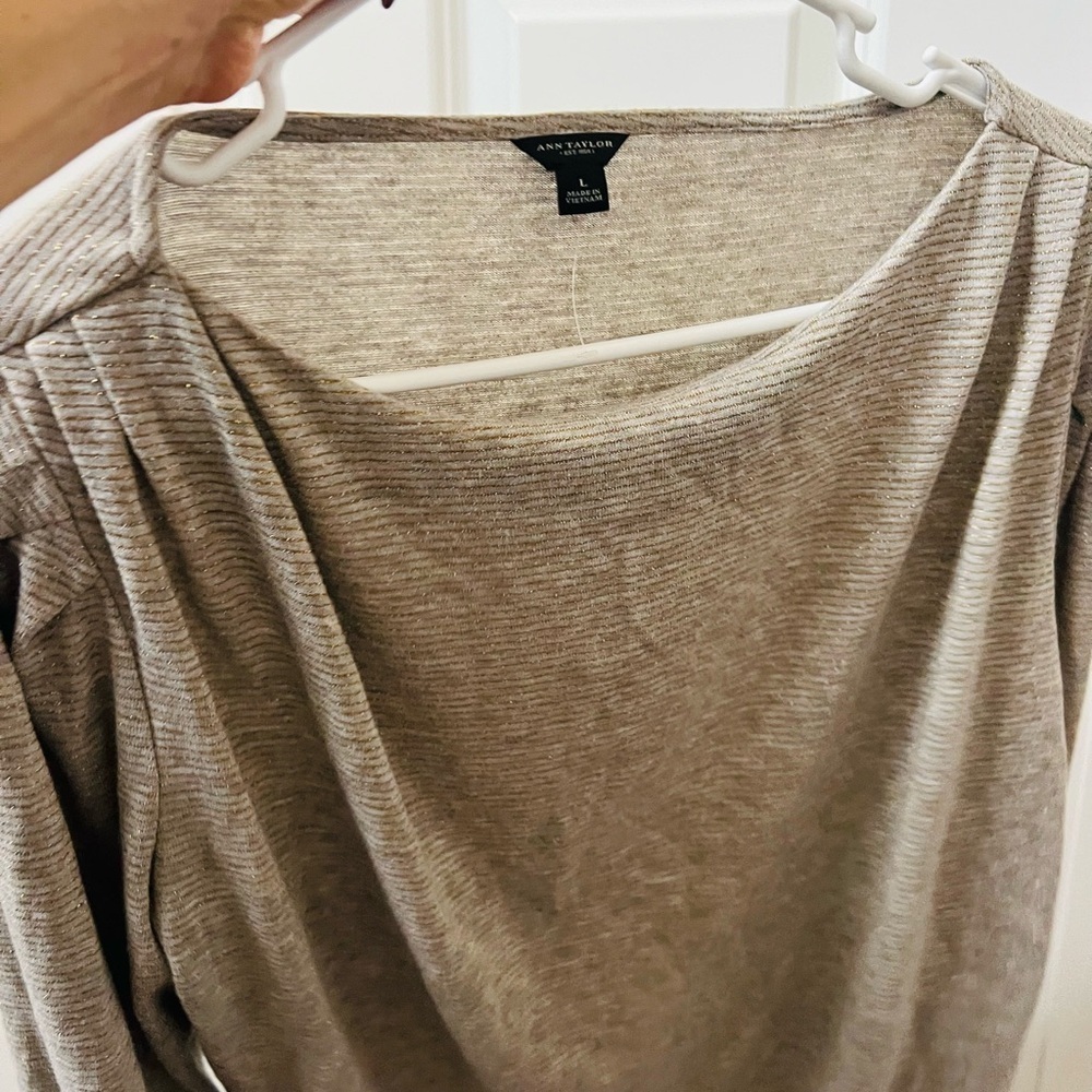Ann Taylor Heather Gray Long Sleeve Top - Picture 5 of 5